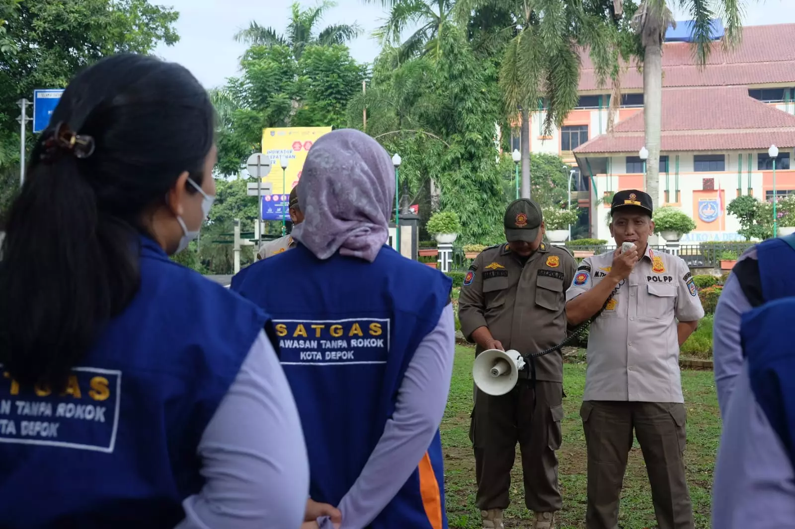 Tingkatkan Kepatuhan Warga, Satpol PP Depok Komitmen Tegakkan Perda KTR