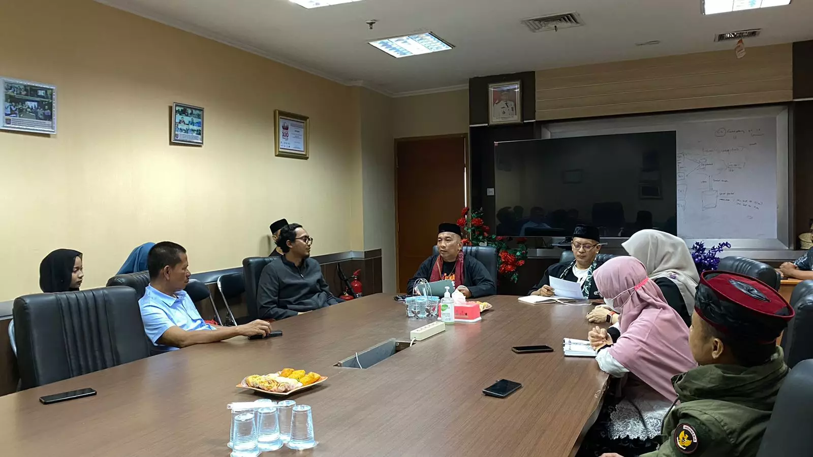 Sambangi Pemkot Depok, Komisi I DPRD Kota Serang Pelajari Tugas dan Fungsi PPID