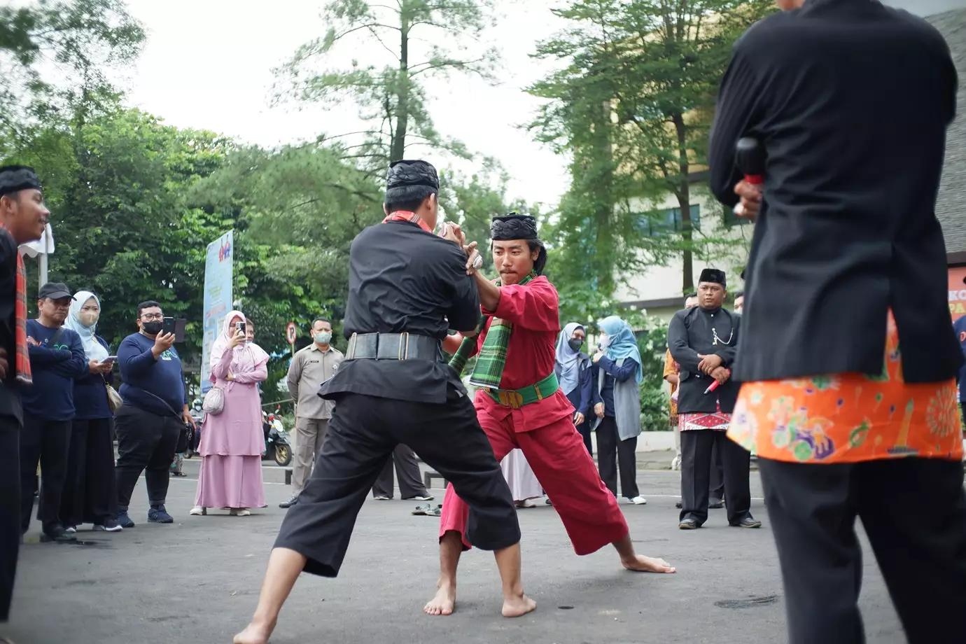 Atraksi Budaya Palang Pintu Meriahkan Acara Pembukaan Depok Expo 2022