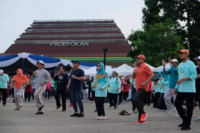 Dinkes Gelar Senam Pagi Bersama Peringati HKN ke-58