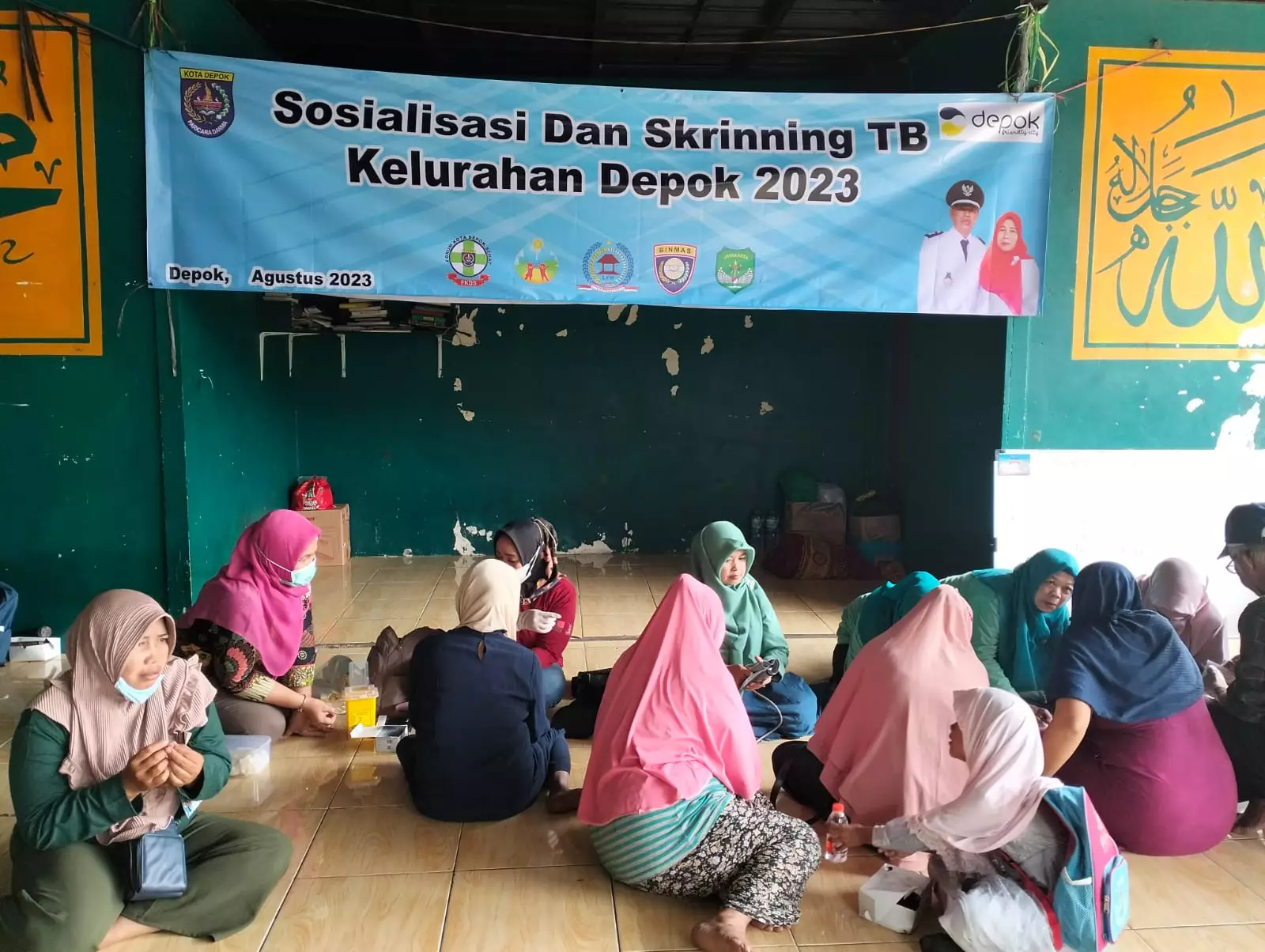Deteksi Dini Tuberkulosis, Warga Kelurahan Depok Jalani Skrining Kesehatan