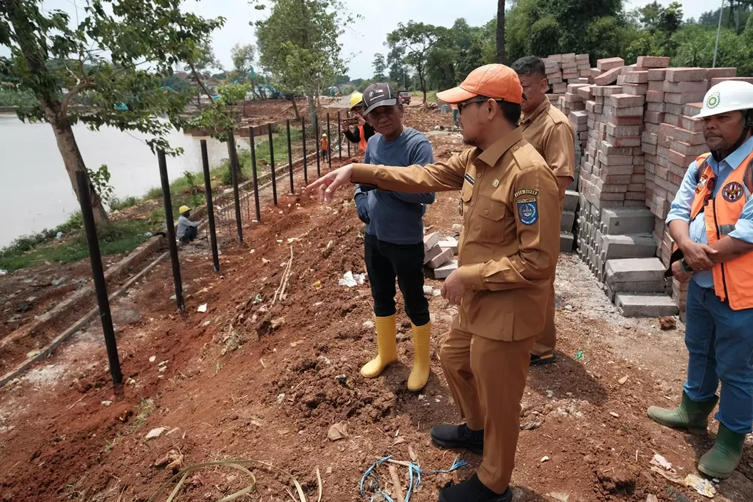 Wakil Wali Kota Depok Kunjungi Situ Sidamukti Sukmajaya