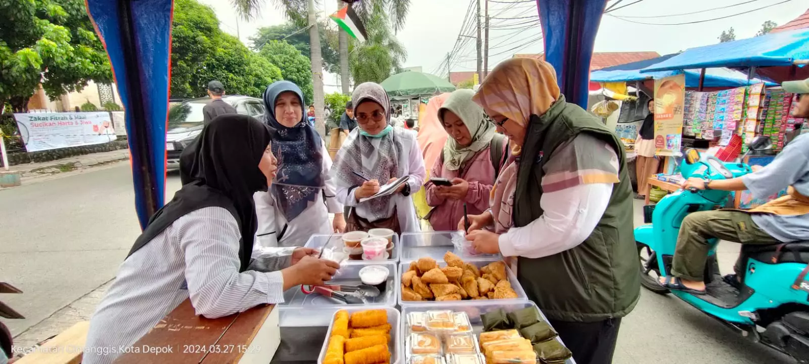 Pastikan Aman, Dinkes Depok Lakukan Pengawasan Jajanan Takjil