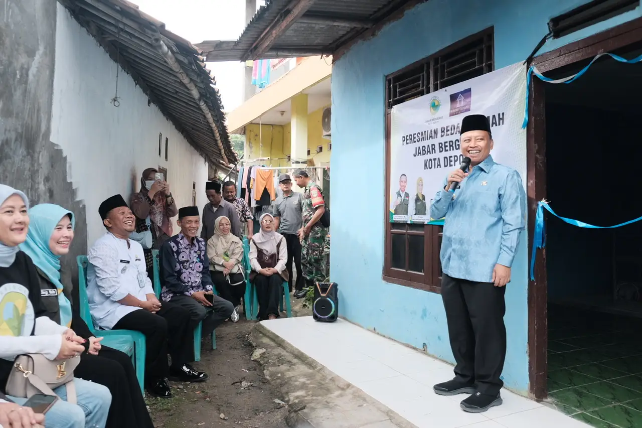 Wali Kota Depok Resmikan Bedah Rumah Jabar Bergerak di Jatimulya