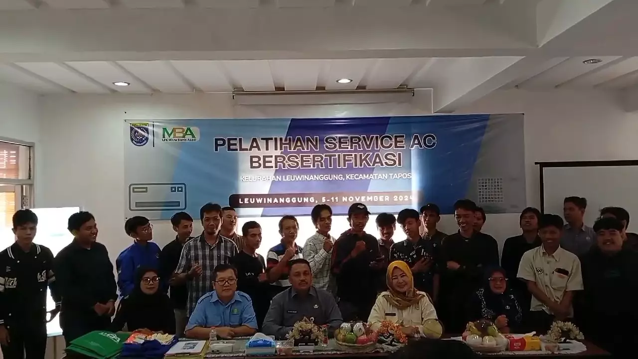 Pelatihan Servis AC di Kelurahan Leuwinanggung, Upaya Membuka Peluang Kerja Bagi Pemuda