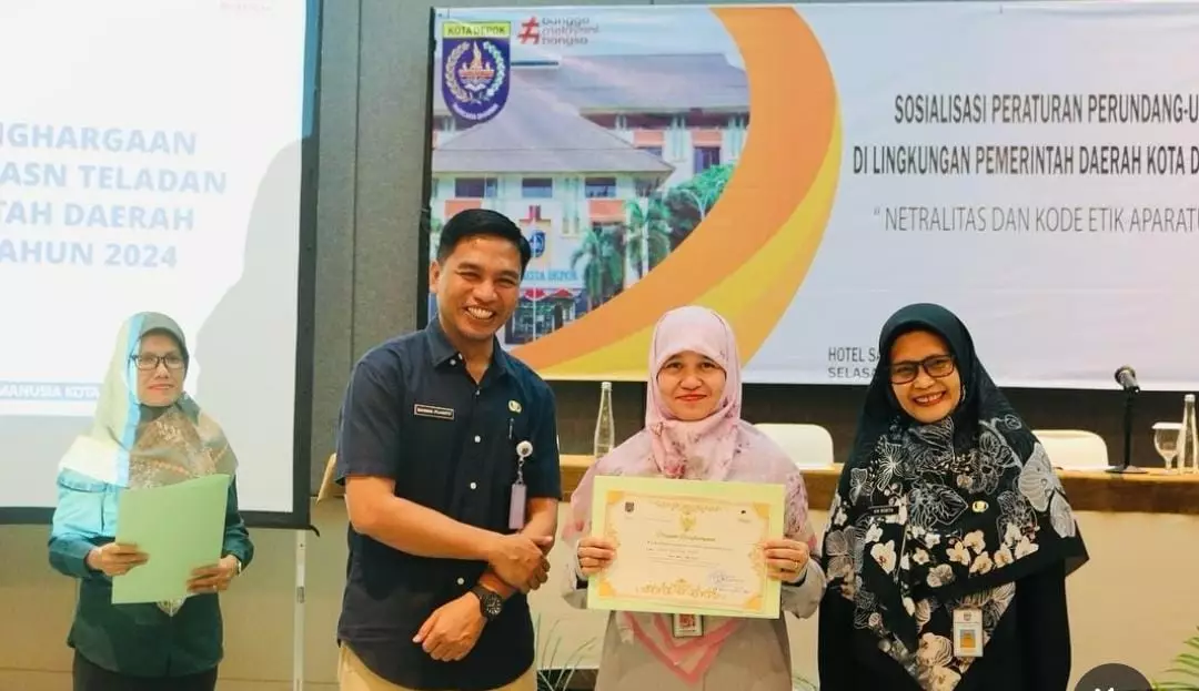 BKPSDM Depok Berikan Penghargaan Kepada 39 ASN Teladan 2024, Berikut Daftar Penerimanya
