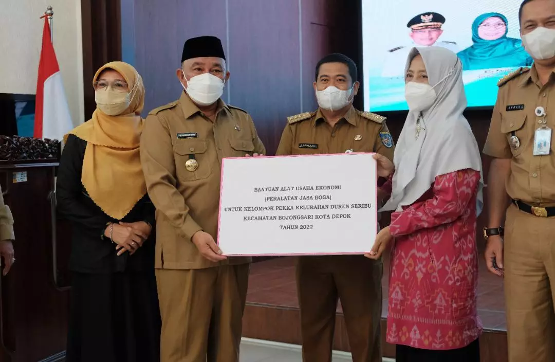 63 Kelompok PEKKA Kota Depok Dapat Bantuan Alat Usaha Ekonomi Tata Boga
