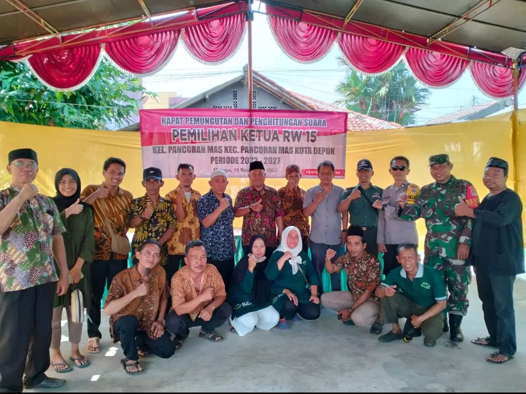 Kepada Ketua RW 15 Terpilih, Lurah Panmas Sampaikan Sejumlah Pesan
