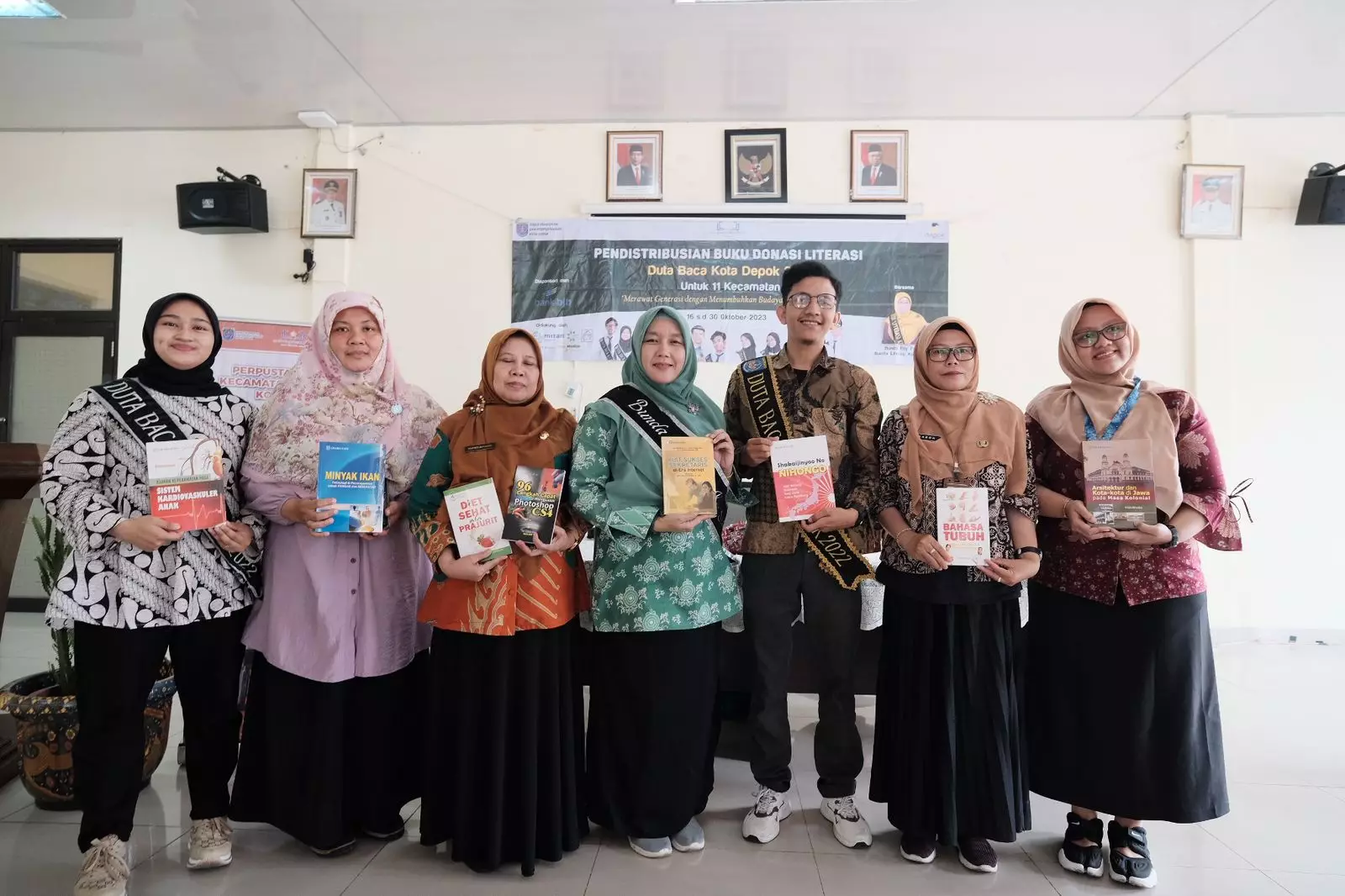 Lewat Program Donasi Literasi, Kecamatan Sukmajaya Terima 585 Buku