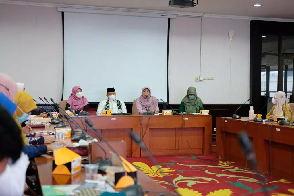 Sekda Depok Hadiri Rapat Koordinasi Pokjanal Posyandu