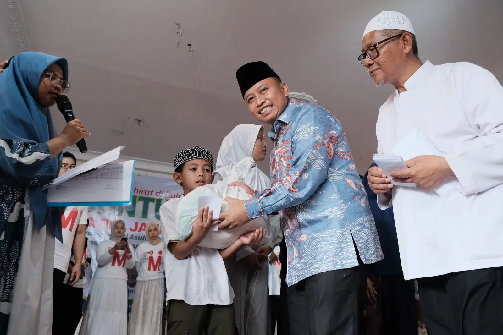 Bulan Ramadan, Wali Kota Depok Hadiri Santunan di Yayasan Al Amanah