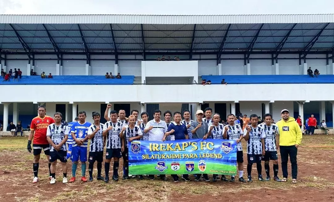 Lapangan Irekap Jatimulya Jadi Tempat Reuni Legenda Sepak Bola U-40