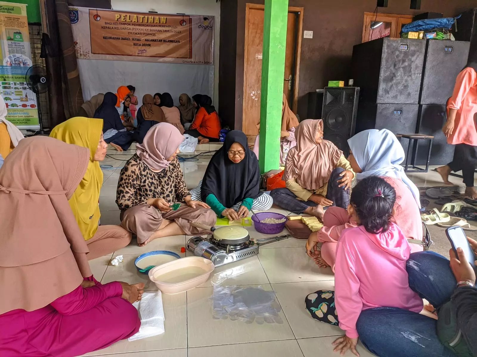 Program P2WKSS Beri Banyak Manfaat Bagi Warga RW 04 Duren Seribu