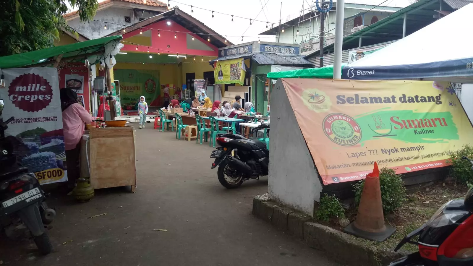 UMKM SUMARU Manfaatkan Halaman Gedung Lama Kelurahan Sukamaju Baru sebagai Lokasi Berjualan Sementara