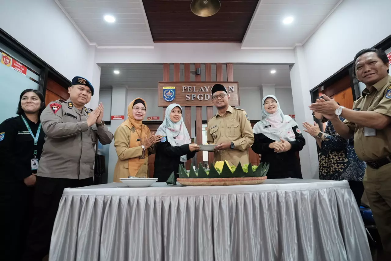 Wakil Wali Kota Depok Resmikan KPRJ PSC 119