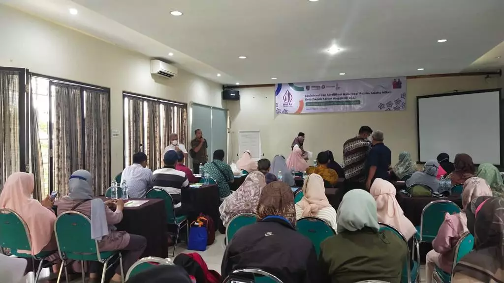 DKUM Depok Fasilitasi Sertifikat Halal 50 UMKM