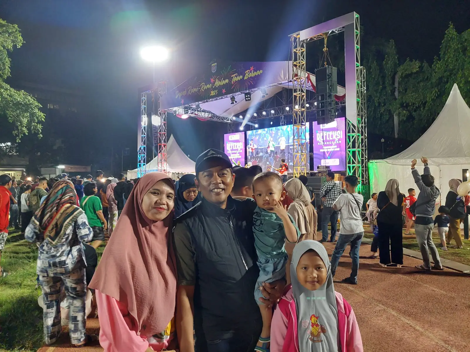 Ribuan Warga Depok Padati DOS Meriahkan Acara Refleksi Kebangsaan Sambut Tahun Baru 2025