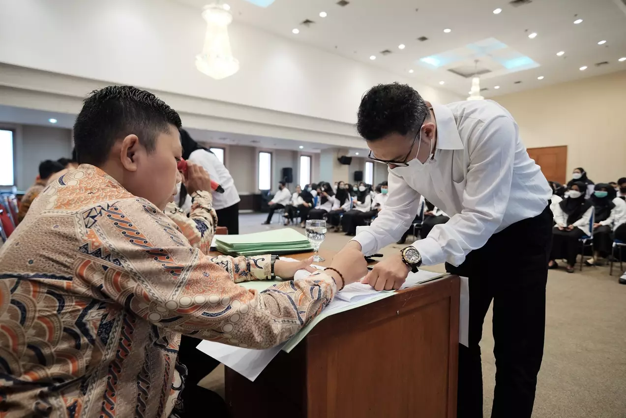 Terima SK Pengangkatan, PPPK Nakes di Depok Siap Bekerja Maksimal