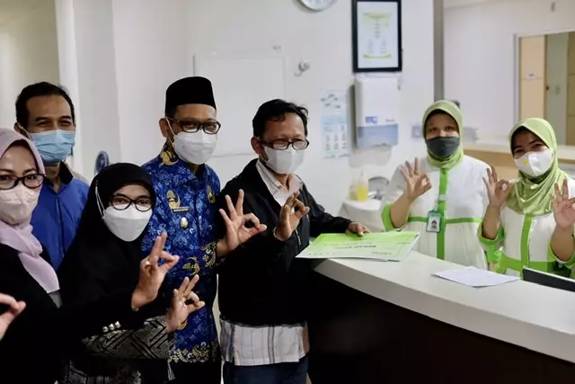 Pemkot Depok Jalin Kerja Sama Pelayanan Operasi Katarak Gratis dengan RSU Bunda Aliyah