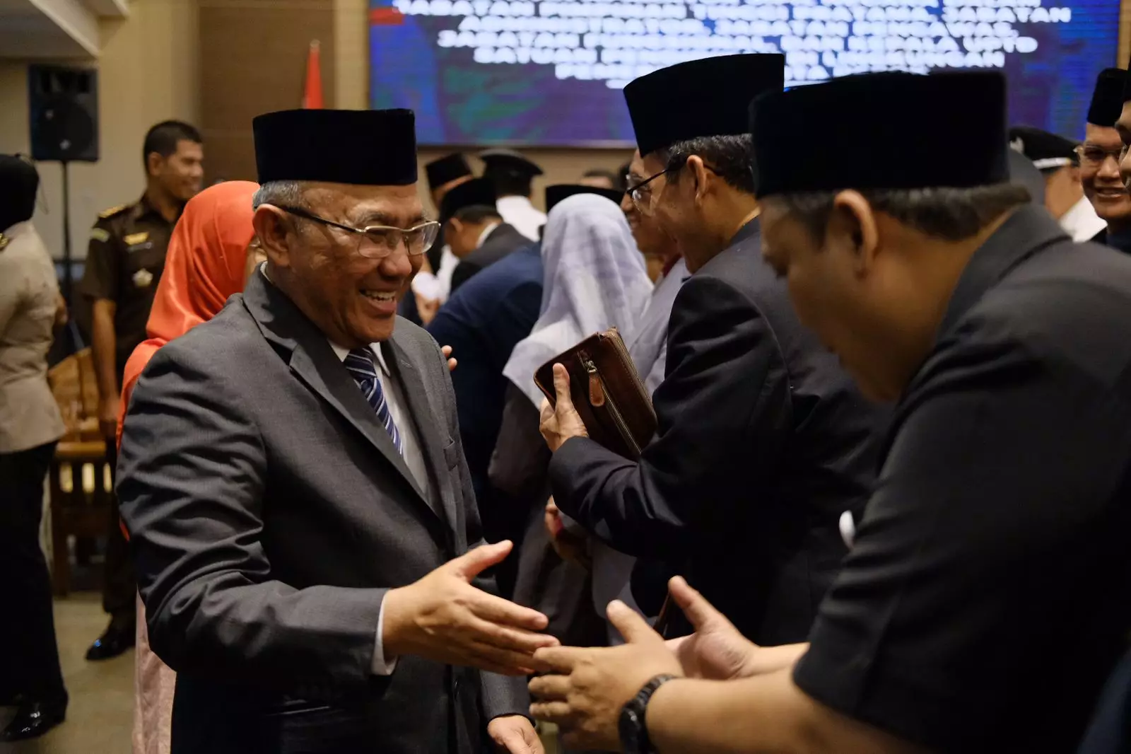Wali Kota Lantik Ratusan ASN Depok