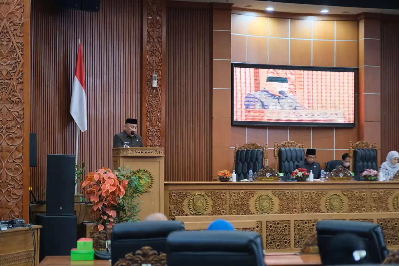 Wali Kota Hadiri Rapat Paripurna DPRD Persetujuan Raperda APBD Depok