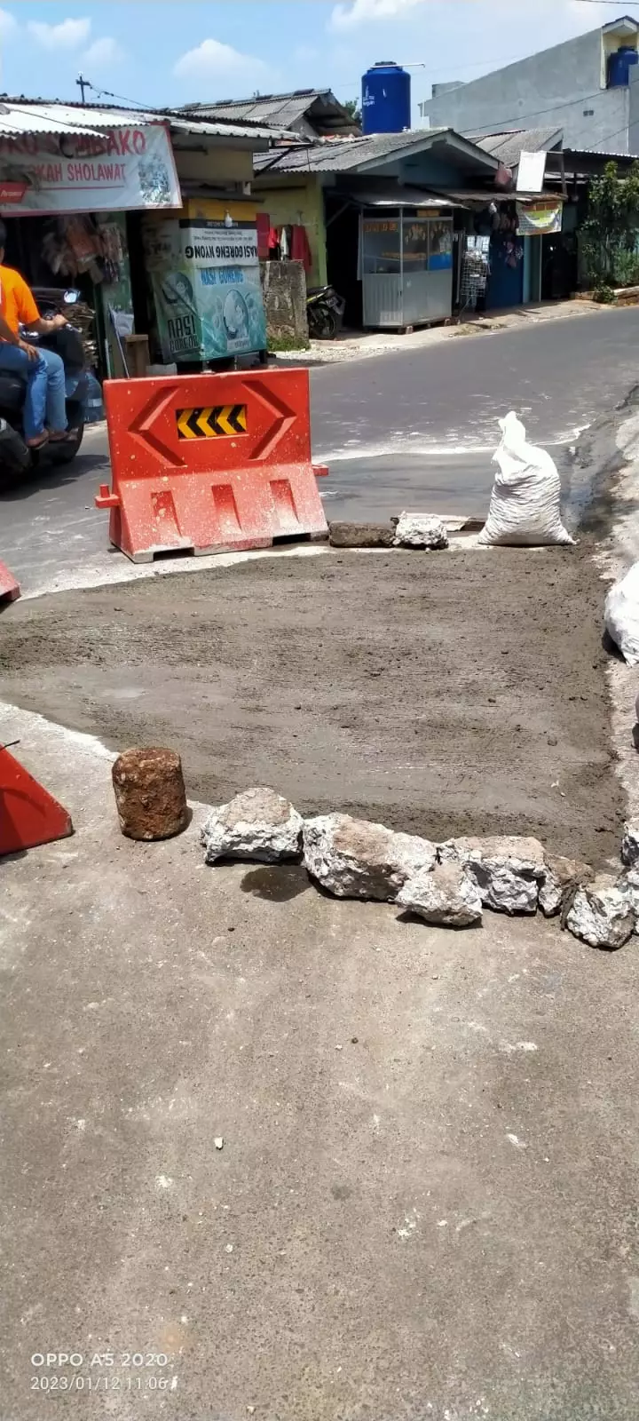 Perbaikan Saluran Air Jalan Muslih Kelurahan Beji Rampung