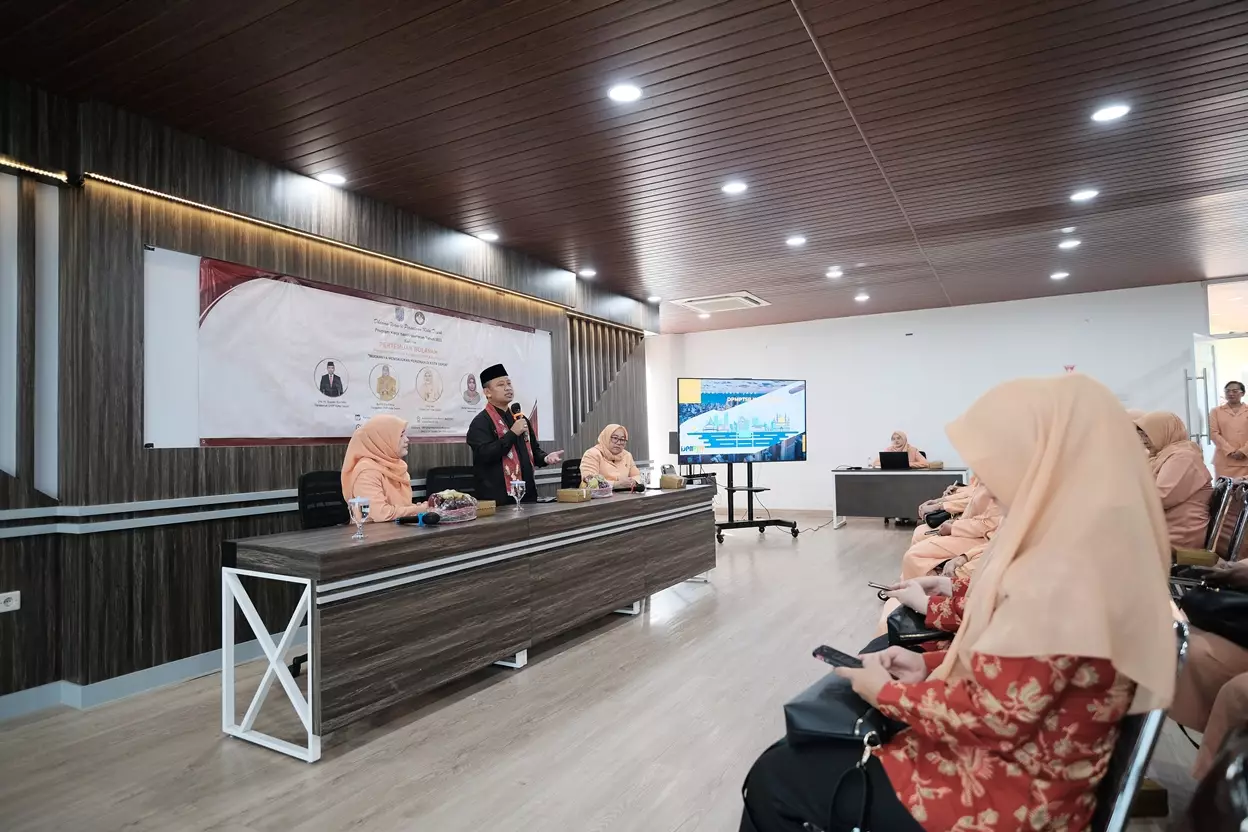 Pertemuan Rutin DWP Kota Depok di Alun-alun