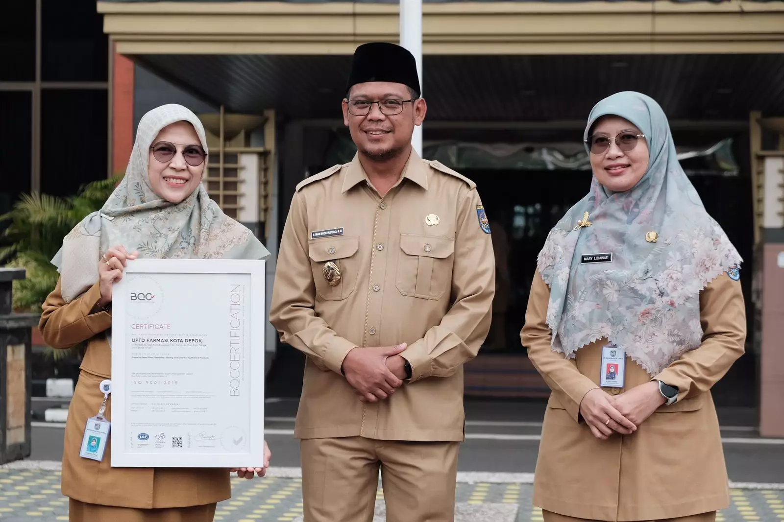 Jaga Manajemen Mutu, UPTD Farmasi Depok Raih ISO 9001:2015