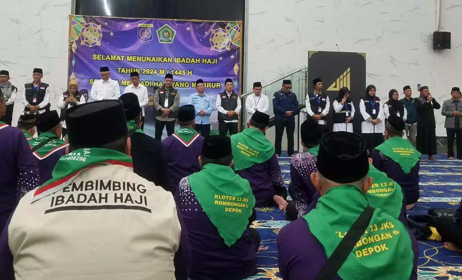 440 Jamaah Calon Haji Asal Depok Diberangkatkan ke Embarkasi Bekasi
