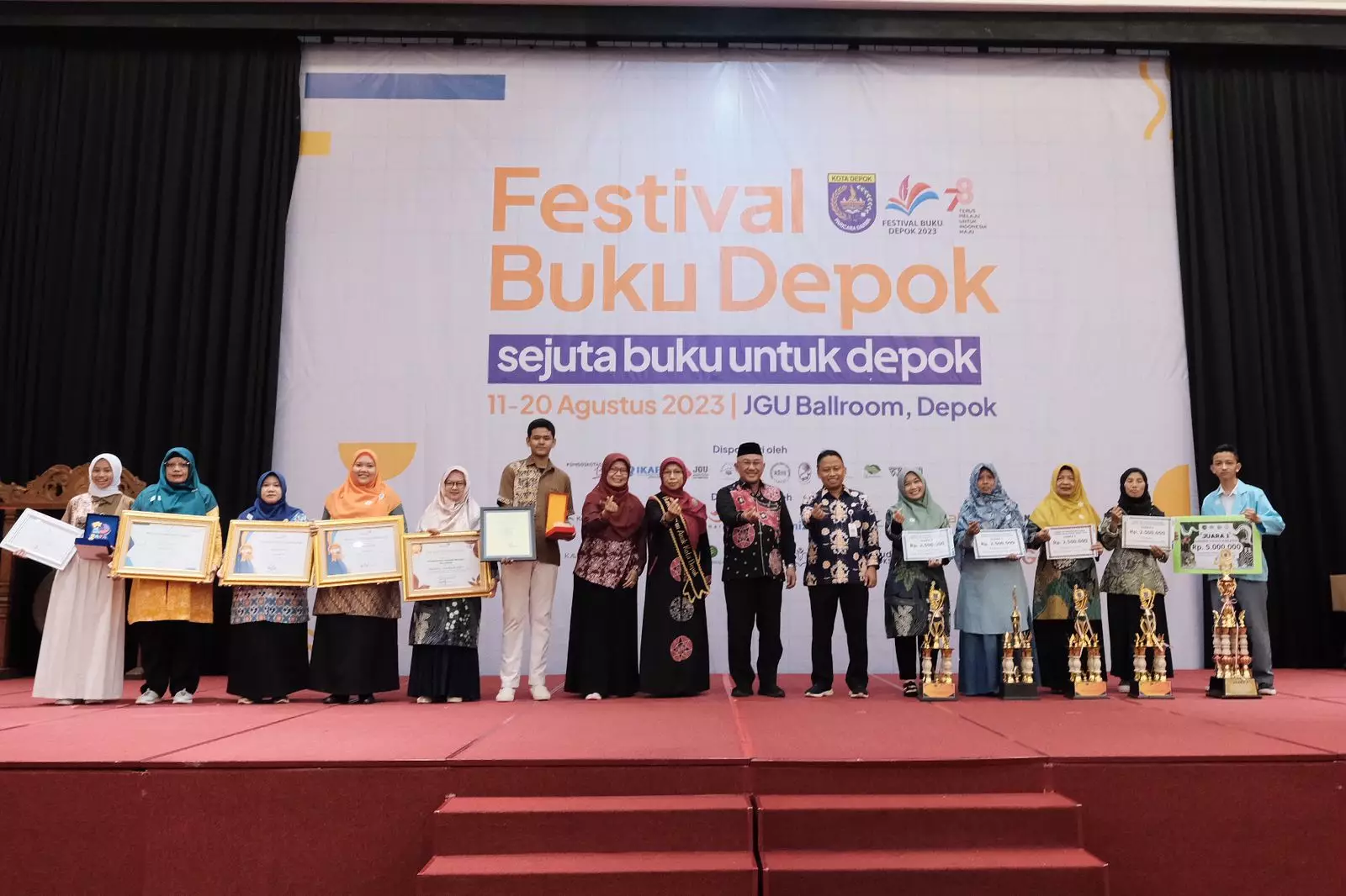 Berkat Dua Olahan Produk Lokal, TP-PKK Jatijajar Juara 1 Lomba UP2K Tingkat Kota Depok