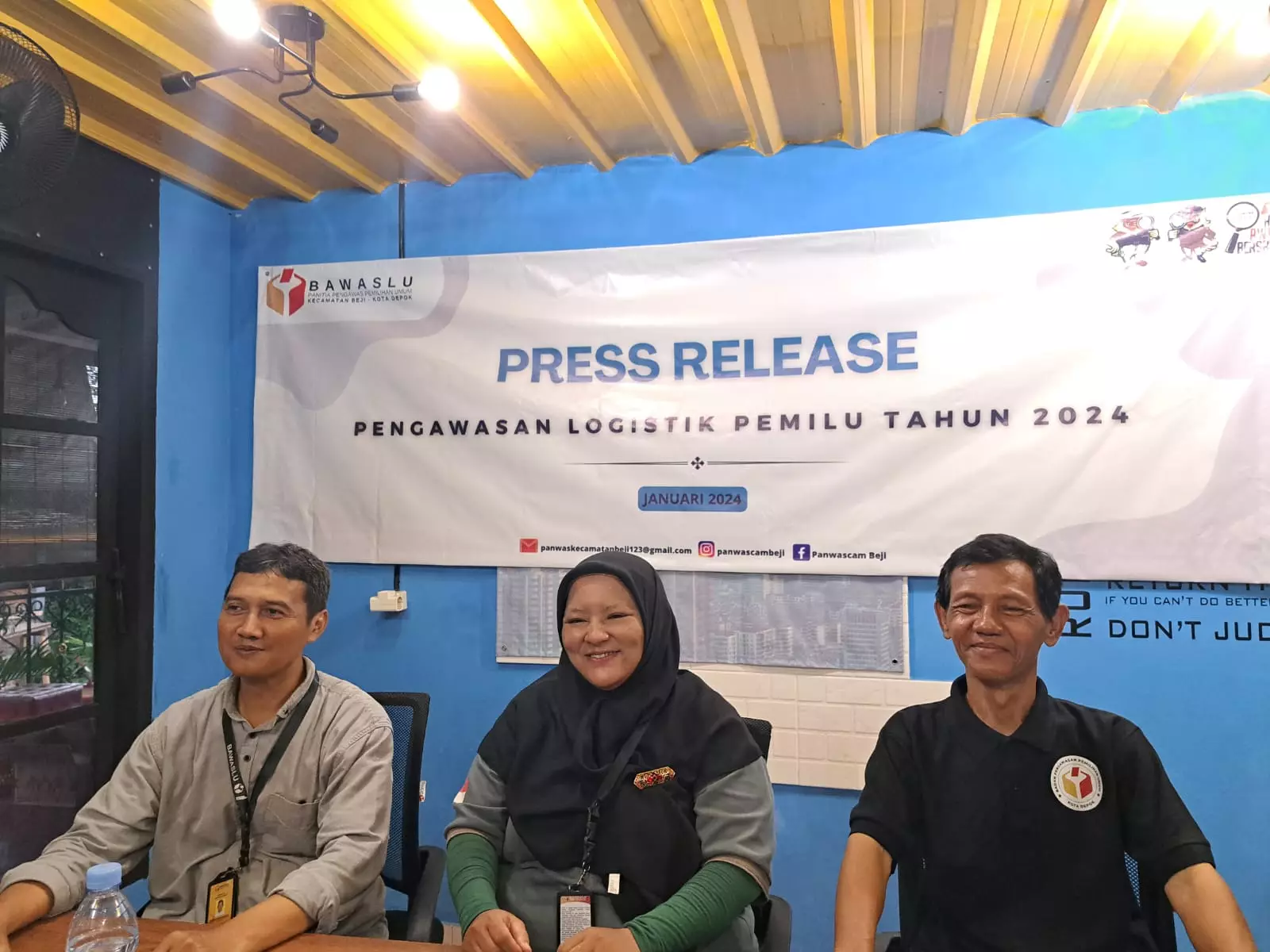 Panwascam Beji Pastikan Distribusi Logistik Pemilu 2024 Berjalan Lancar