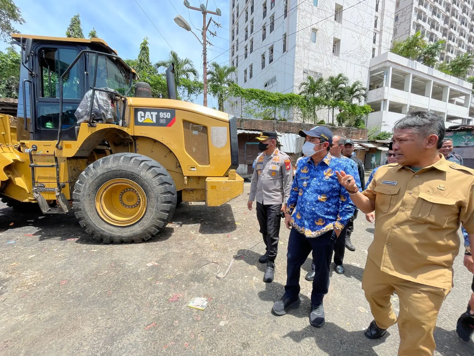 Wakil Wali Kota Depok Tinjau TPS Pasar Kemiri, Minta Pengelolaan Sampah Dibenahi