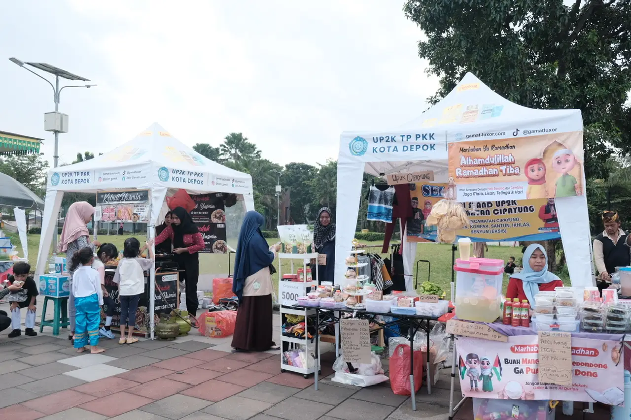 Ramaikan Parent Story Festival, TP-PKK Depok Gelar Bazar UMKM