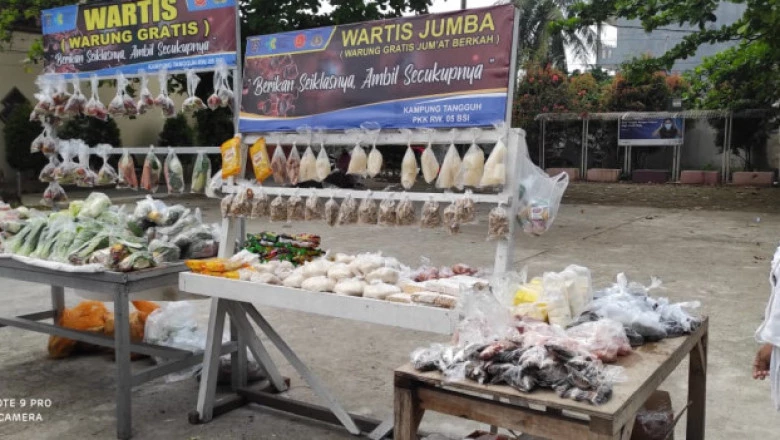TP-PKK Bojongsari Buka Warung Gratis Setiap Jumat