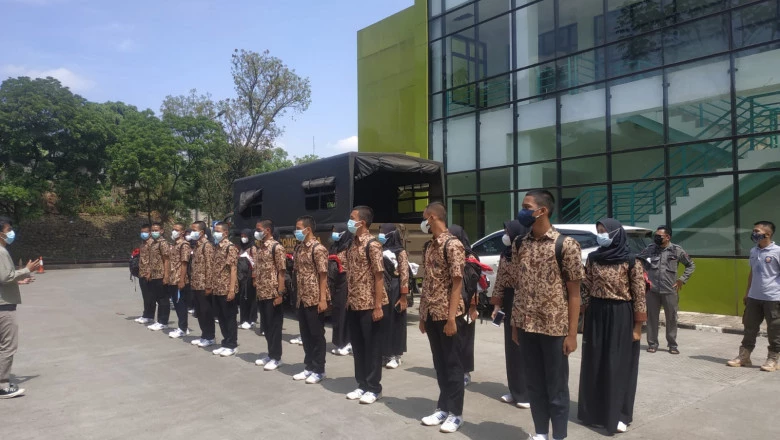 Semua Anggota Paskibraka Kota Depok 2021 Sudah Divaksin