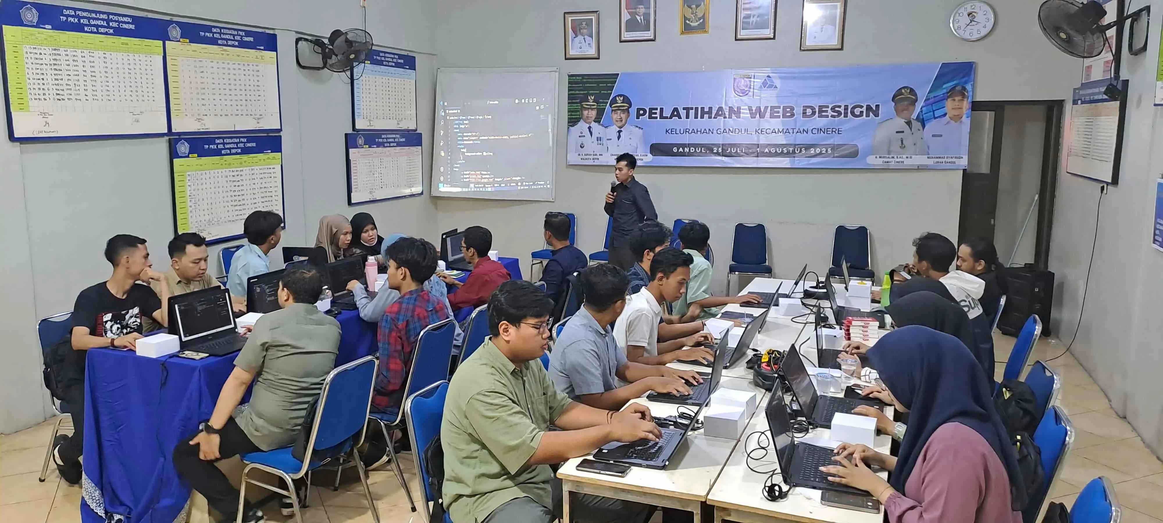 Puluhan Pemuda Gandul Dilatih Web Desain, Siap Bersaing di Era Digital