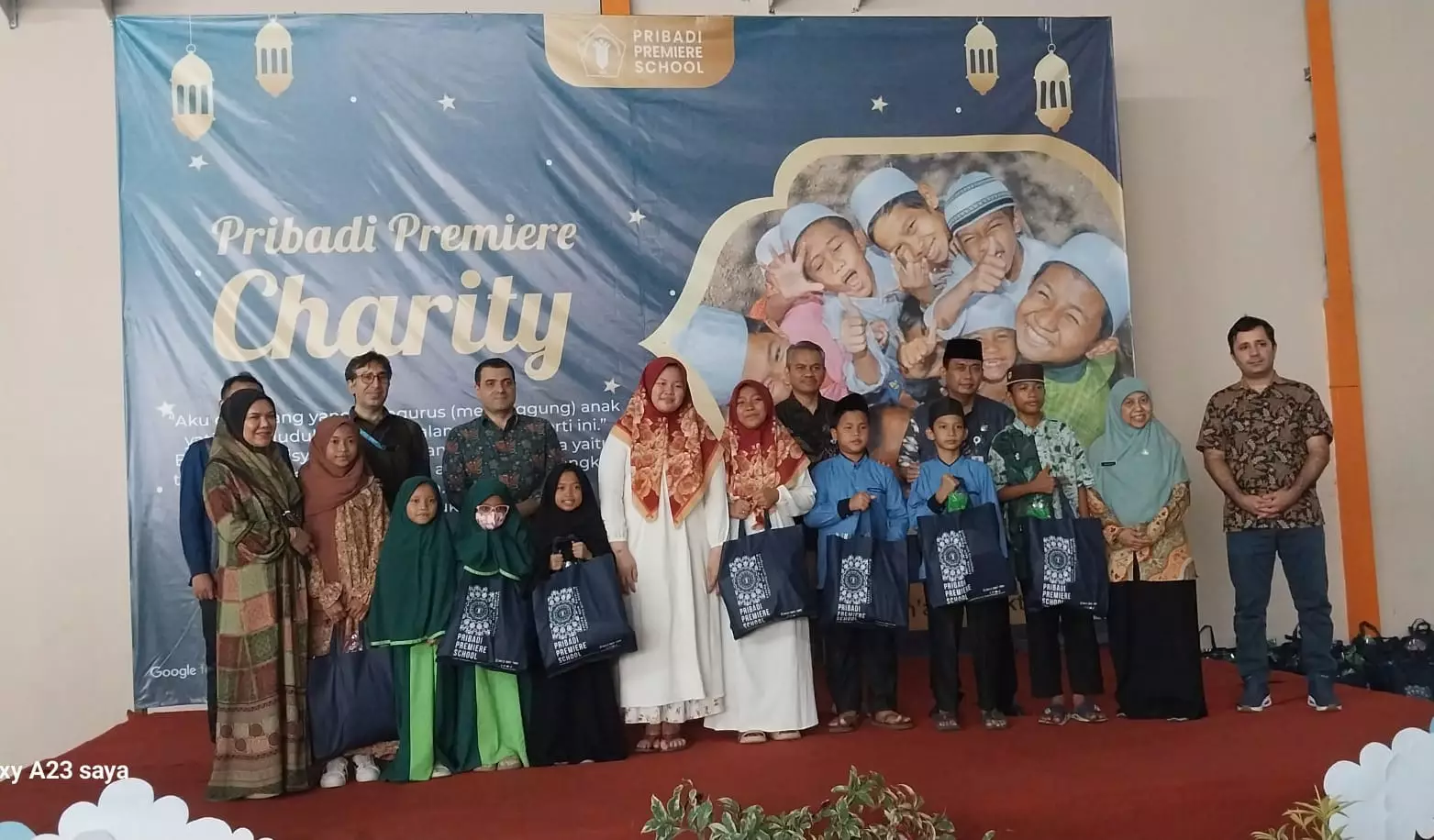 LKS di Depok Dapat Bantuan Dari Sekolah Pribadi, Dinsos Sampaikan Apresiasi
