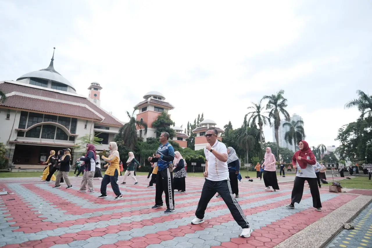 Puluhan ASN Pemkot Depok Antusias Ikuti Senam Pagi Bersama