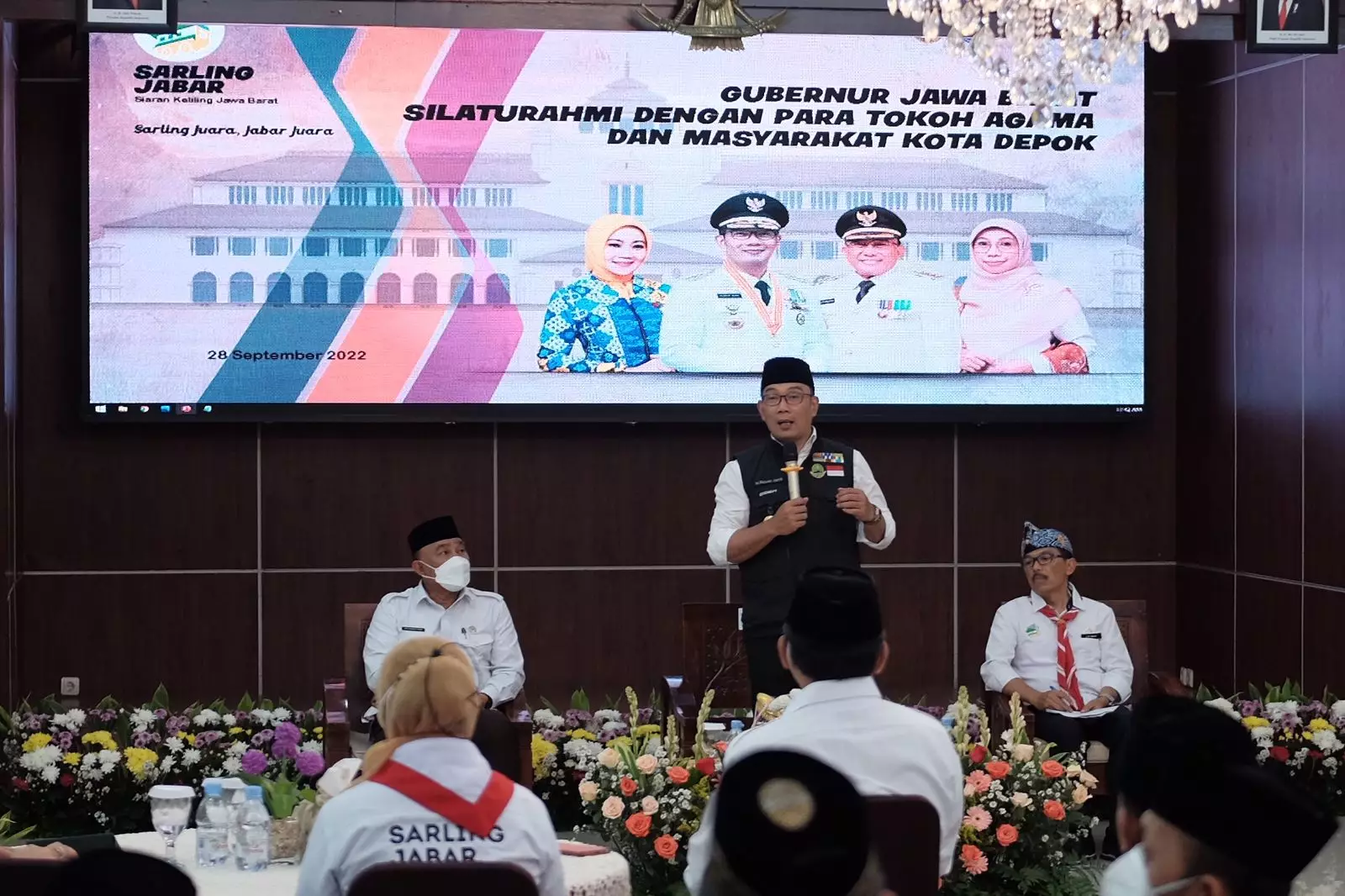 Gubernur Jawa Barat Bersama Wali Kota Depok Berdialog Dengan Tokoh Lintas Agama