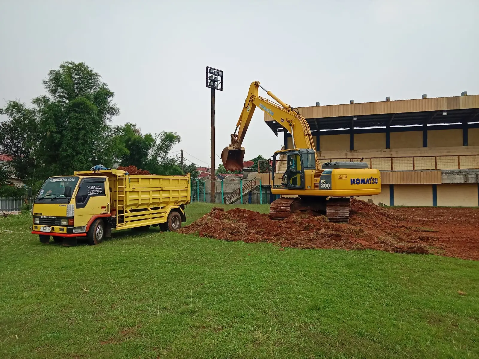 Direhabilitasi, Stadion Mahakam Didominasi Penggantian Rumput Berstandar FIFA