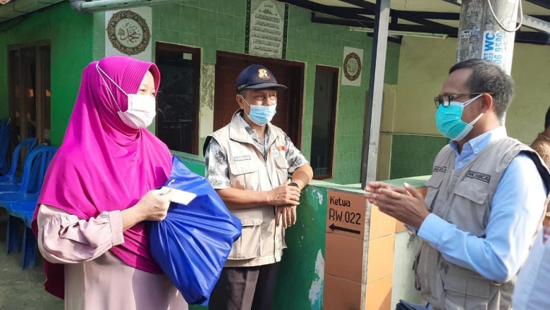 Terima Bantuan dari Pemkot Depok, Warga Sukmajaya Ucapkan Terima Kasih