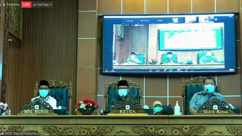 Rapat Paripurna DPRD Dalam Rangka Pandangan Umum Fraksi Terhadap 3 Raperda Kota Depok