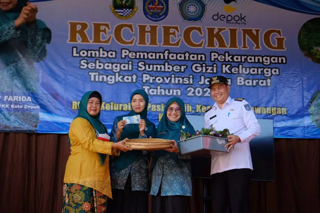 RW 10 Pasir Putih Ikuti Lomba Provinsi, Camat Anwar Beri Dukungan Penuh