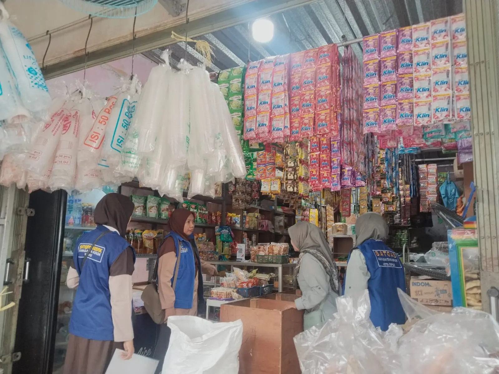 Perangi Rokok di Kalangan Remaja, Satgas KTR Bedahan Gencar Lakukan Sidak