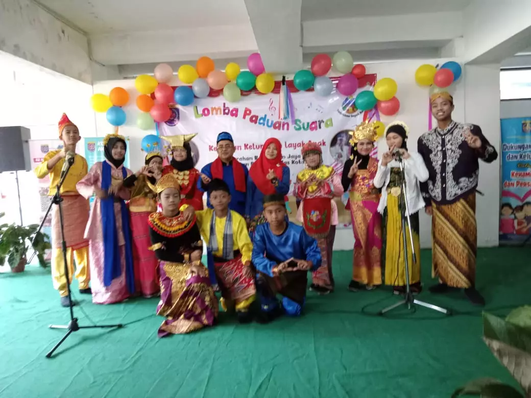 Kelurahan RJB Gali Potensi Remaja Lewat Lomba Paduan Suara