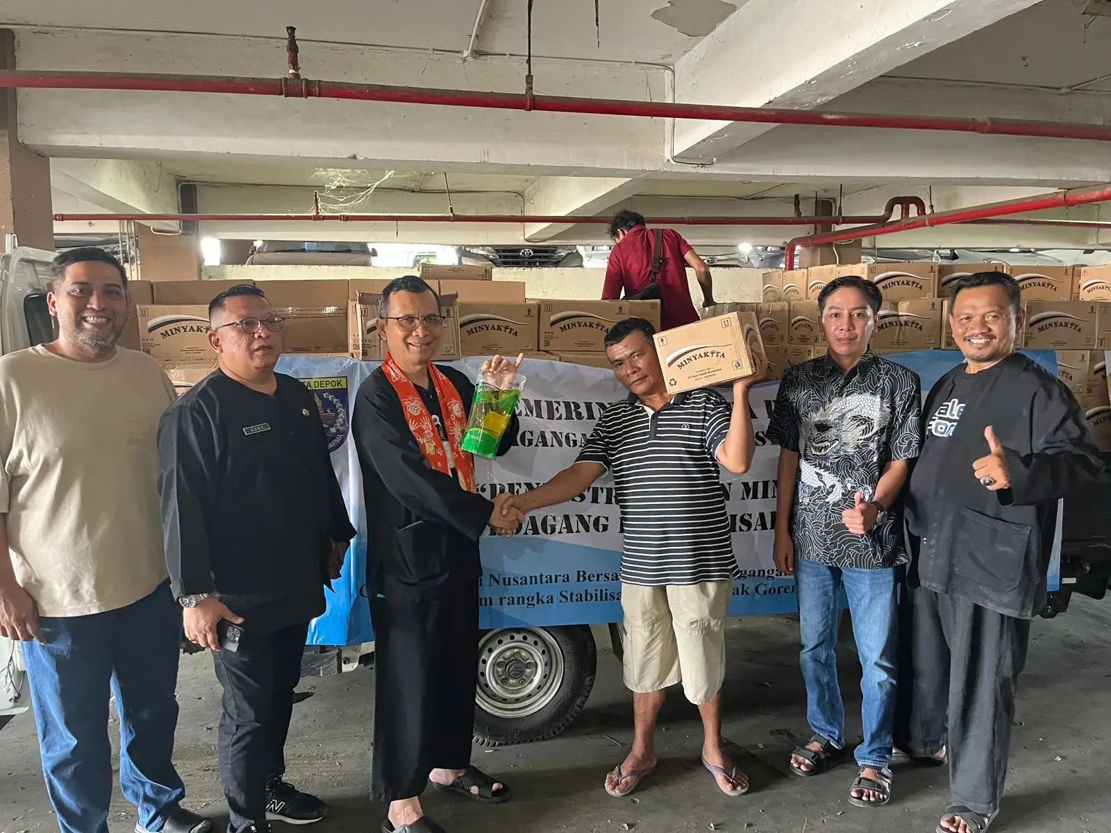 Stabilkan Harga, Disdagin Depok Gelar Pasar Murah Minyakita