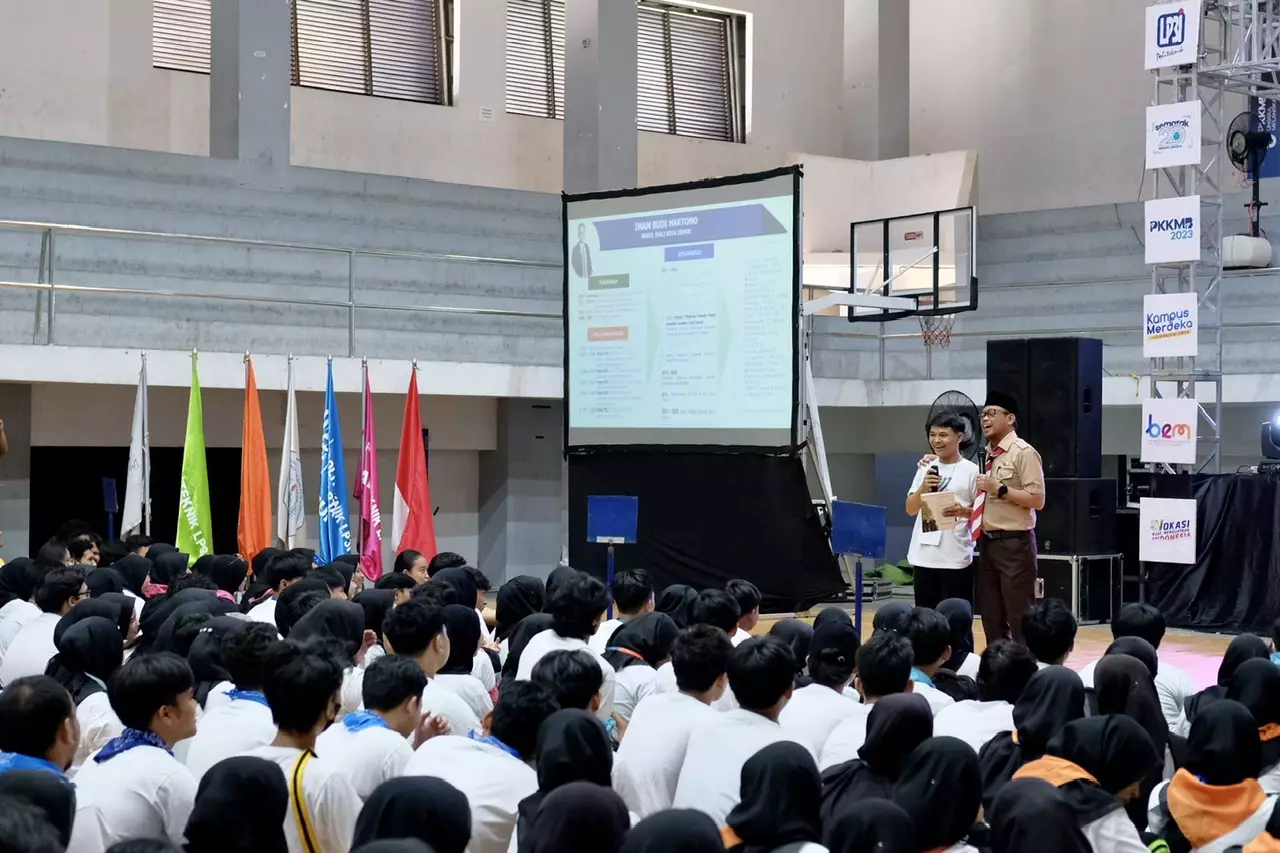 Wakil Wali Kota Depok Berikan Motivasi Bagi Mahasiswa Baru Politeknik LP3i Jakarta