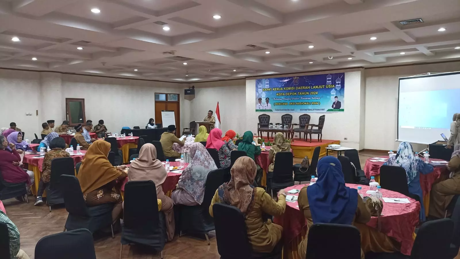 Ciptakan Lansia Bahagia dan Sejahtera, Pemkot Depok Gelar Raker Komda Tahun 2024