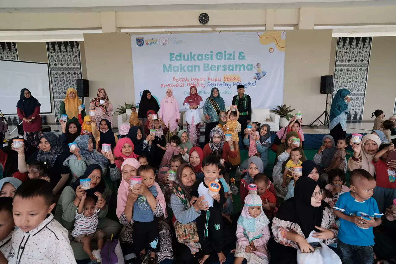 Dinkes Gelar Edukasi Gizi dan Makan Bersama di Alun-alun Depok