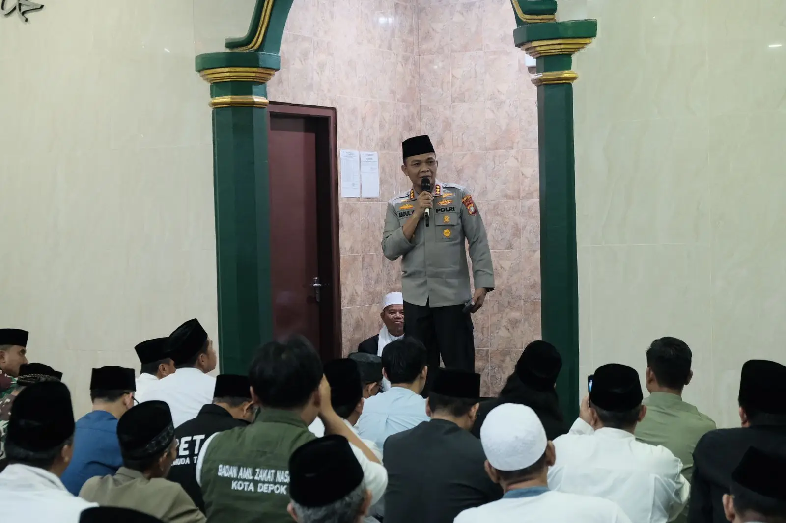 Kapolres Metro Depok Tekankan Pentingnya Peran Keluarga dan Masyarakat dalam Membina Generasi Muda